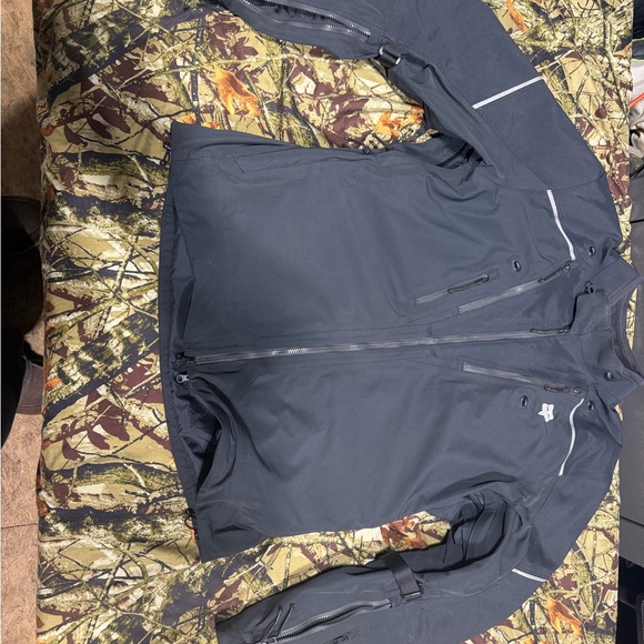 Fox Racing Defend Gore-Tex ADV Jacket - Picture 14 of 15